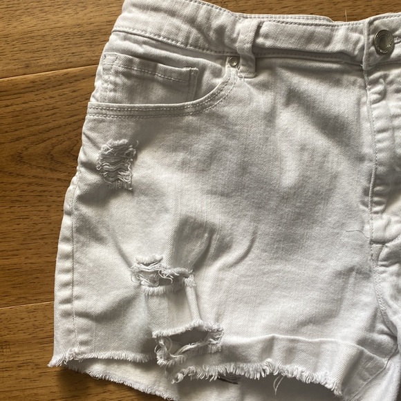 White Denim Jean Shorts by Rachel Roy - Picture 3 of 6